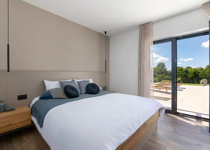 Lara Gracisce Βίλα