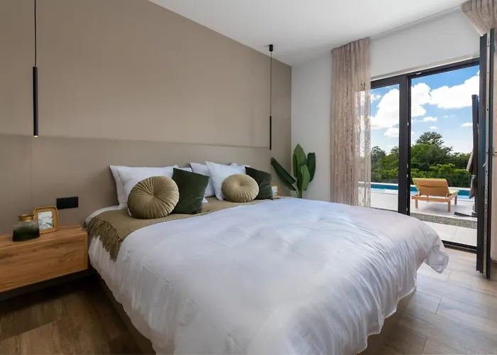 Lara Gracisce * Cubanici