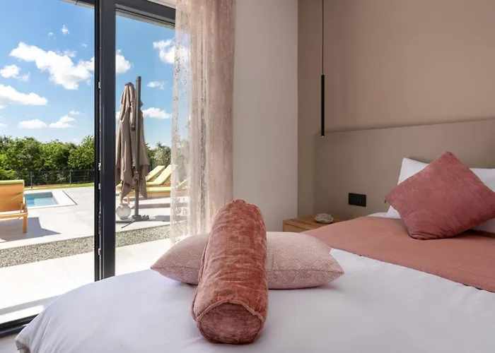 Lara Gracisce Βίλα