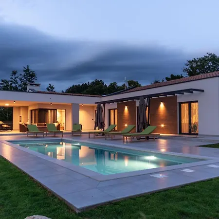 Villa Lara Gracisce Cubanici